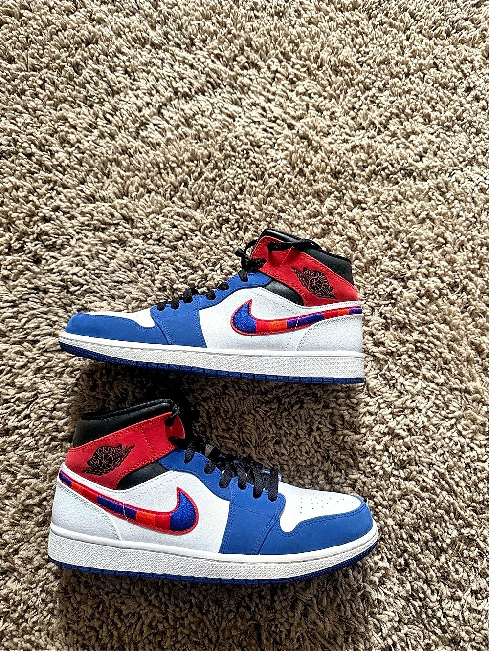 Jordan Air Jordan 1 Mid Multicolored Swoosh Sneakers Blue & White Like New